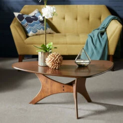 Discount 😉 Carson Carrington Telsiai Triangular Wood Coffee Table Brown ⭐