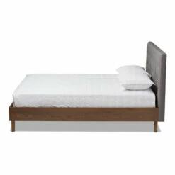Best Sale 🎉 Carson Carrington Vasa Mid-century Fabric Platform King-size Bed Beige ✨ -Carson Carrington Sales unnamed file 2481