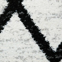 Cheap 🥰 Carson Carrington Salsaker Geometric Indoor Area Rug Off-white ⭐ -Carson Carrington Sales unnamed file 2600