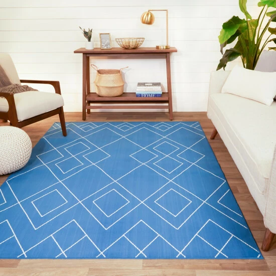 Outlet ๐ฅ Carson Carrington Iselsta Modern Aztec Indoor/Outdoor Area Rug Blue ๐ 8 Outlet ๐ฅ Carson Carrington Iselsta Modern Aztec Indoor/Outdoor Area Rug Blue ๐ - Image 6