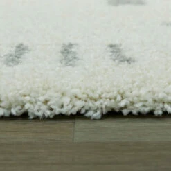 Wholesale 👍 Carson Carrington Islinge Tribal Moroccan Shag Area Rug Rust 🧨 -Carson Carrington Sales unnamed file 53