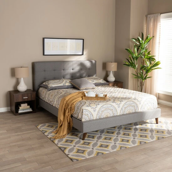 Brand new 🔥 Carson Carrington Uggyallen Mid-century Fabric Bed With 2 Nightstands Beige ⌛ 5 Brand new 🔥 Carson Carrington Uggyallen Mid-century Fabric Bed With 2 Nightstands Beige ⌛ - Image 3