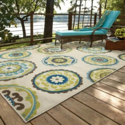 Best Sale 🎁 Carson Carrington Medallion Indoor/ Outdoor Area Rug Ivory/green ⌛