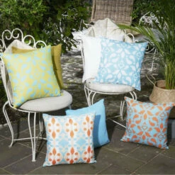 Best Pirce 🥰 Carson Carrington Ikat Grey Blue 18-inch Printed Throw Pillow Cover 🔥 -Carson Carrington Sales unnamed file 9140